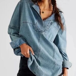 EUC! Free People/We The Free Denim Pullover Top, Size Medium
